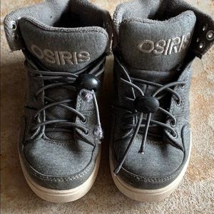 Osiris skate shoes boys 11